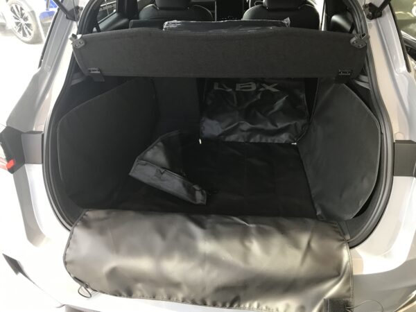 Lexus LBX Dog Load Liner – Low Floor
